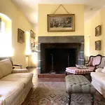 Maison Dans Un Parc * Parentignat