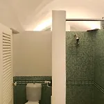 Maison Dans Un Parc *